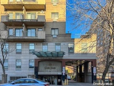 42-31 Colden Street #R6F, Flushing, NY, 11355