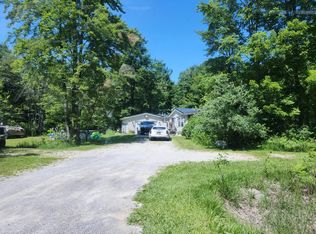 4079 E Shaffer Rd, Midland, MI 48642