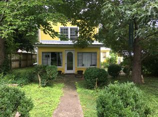 1300 Ohio Ave, Etowah, TN 37331