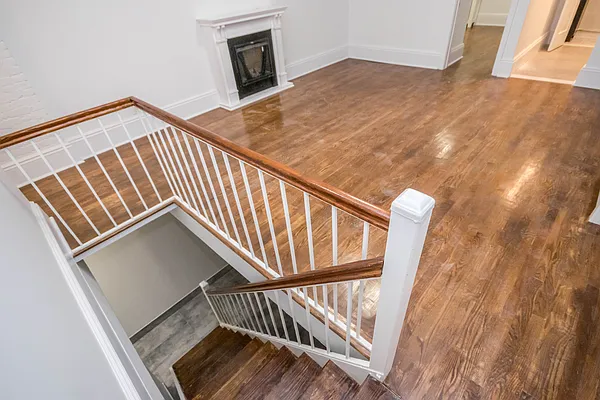 Rented by Bond New York | media 13