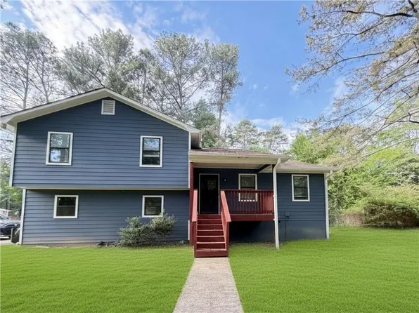 2945 Barrett Ct, Powder Springs, GA 30127