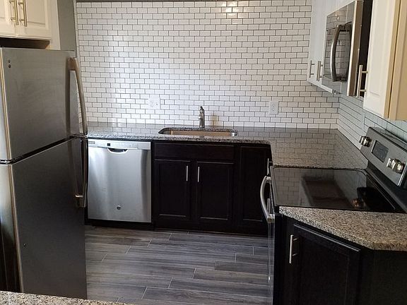 3rd image of 12 Johnson St #7