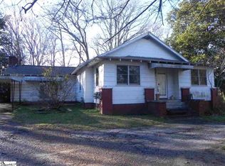 407 Hunts Bridge Rd, Greenville, SC 29617