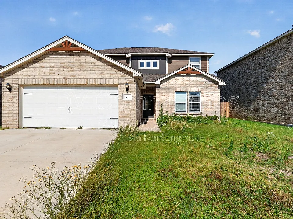 1712 Amaranth Ln