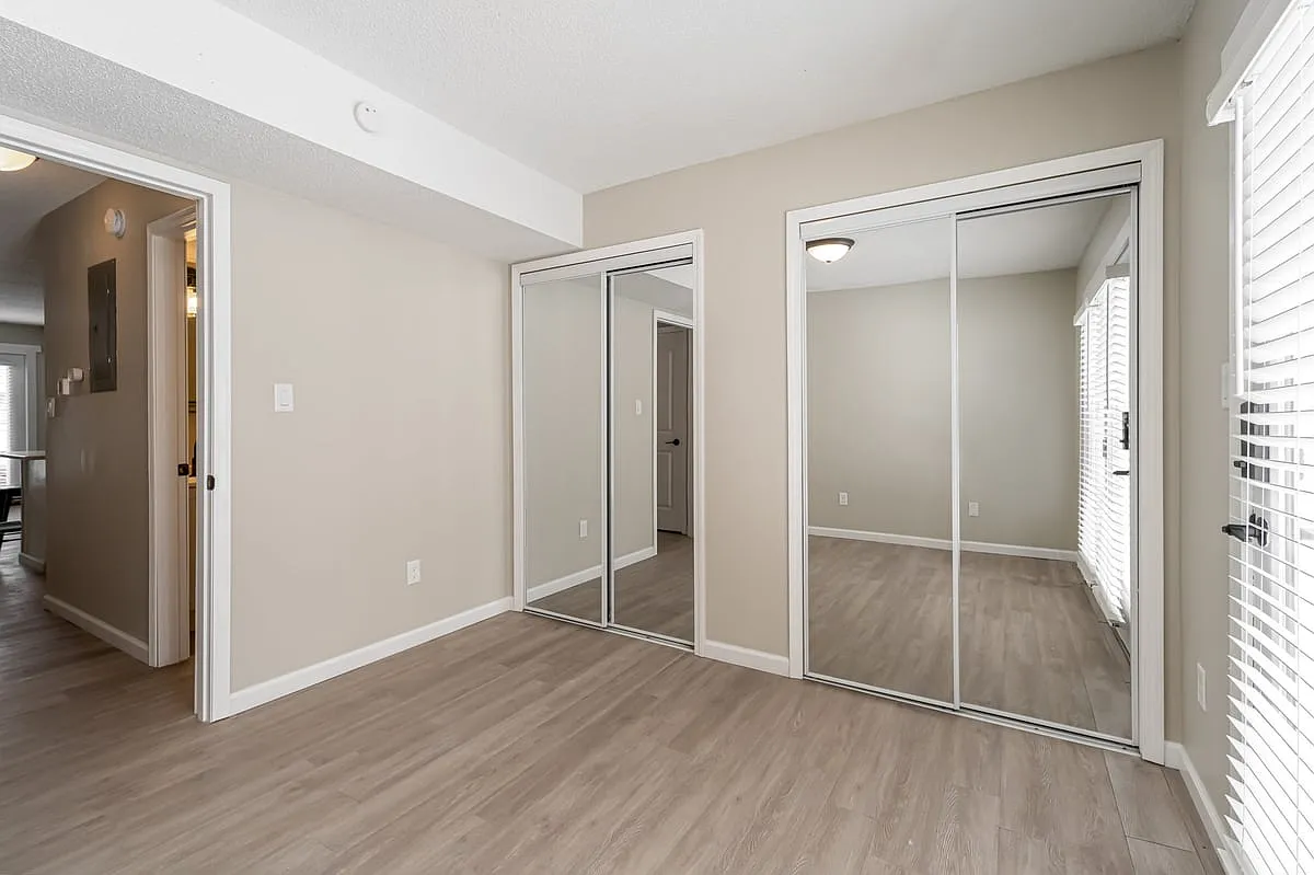 1241 33rd Street Unit A — Photo 2