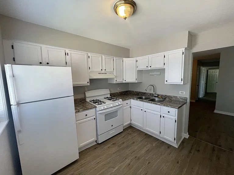 690 Marilyn Ave #206 — Photo 30