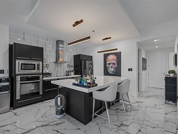 2nd image of 4471 Dean Martin Dr Unit 806