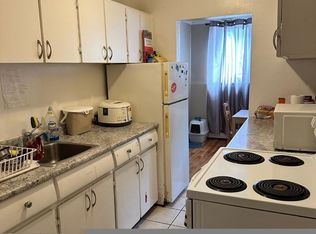 1494 Lepage Ave #4, Ottawa, ON K1Z8C9