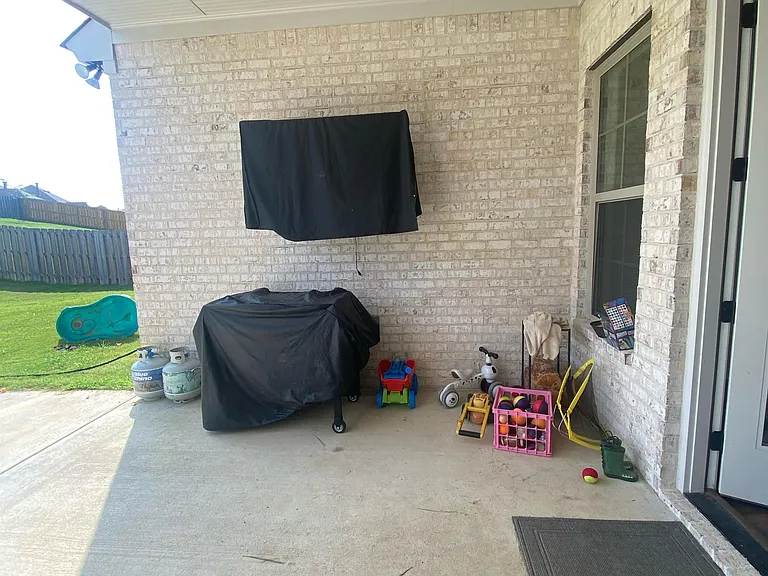 9183 Helena Dr — Photo 33