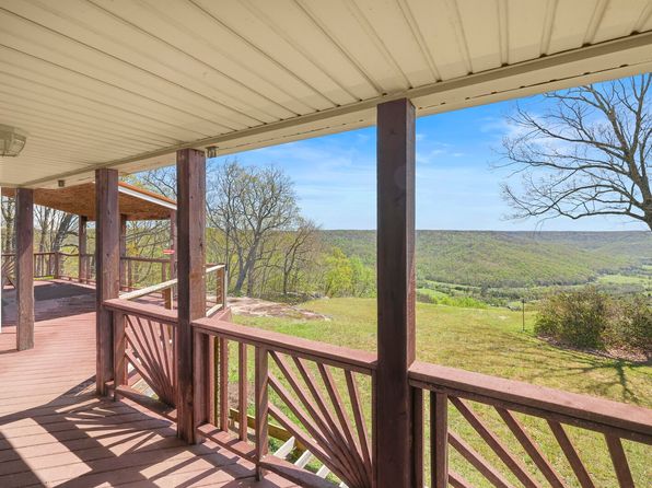 386 Hanging Rock Dr, Altamont, TN 37301