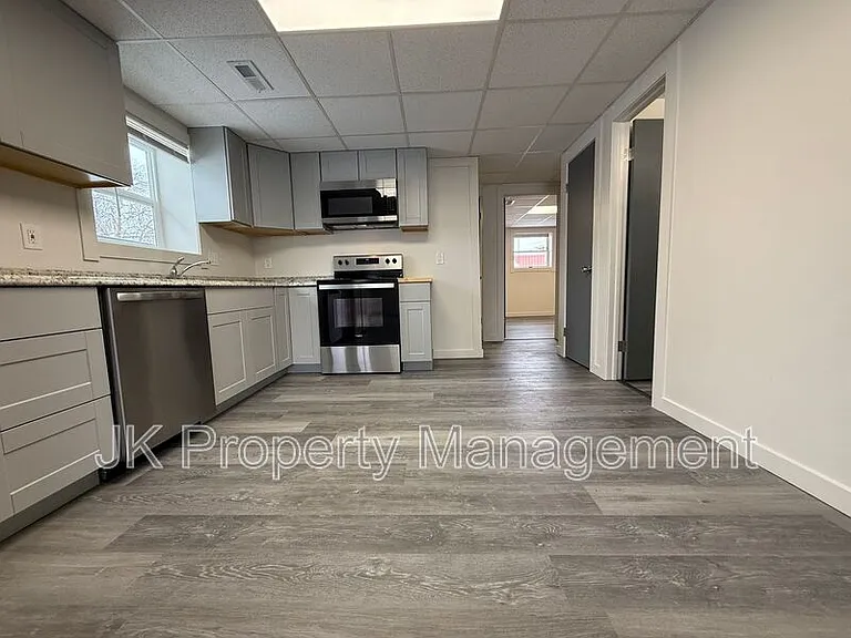 1815 8th Ave N #1 — Photo 5