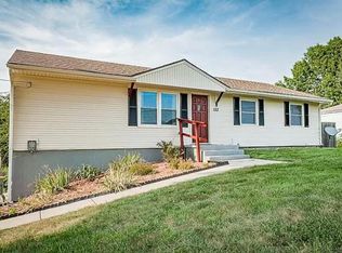 122 W Kay St, Lansing, KS 66043