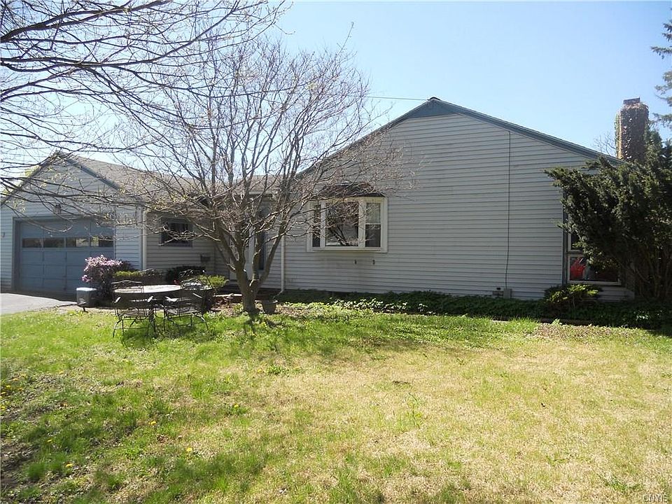 1st image of 7 Douglas St