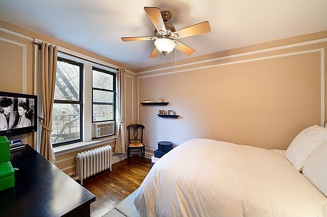 2nd image of 319 W 18th St APT 4-E