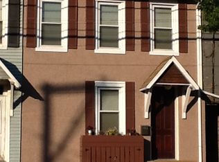 20 E Main St, Macungie, PA