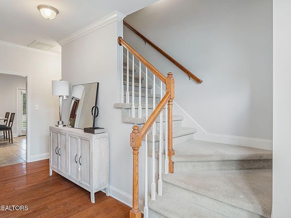 5th image of 3306 Maple Springs Ln