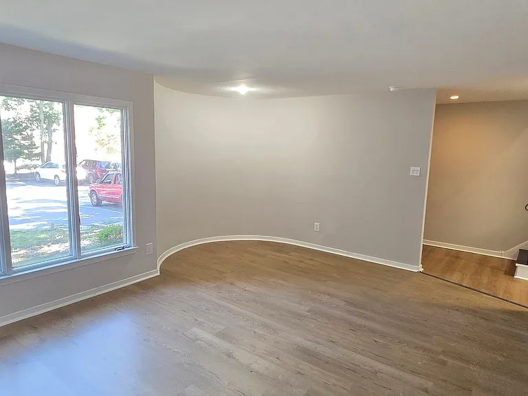 620 Jaeger Ct — Photo 8