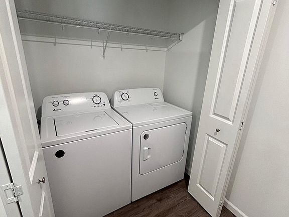 5th image of 3615 Sirocco Way #205