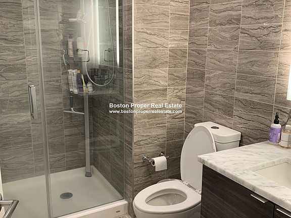 80 Fenwood #906 Boston - Fenway Unit Photo 4