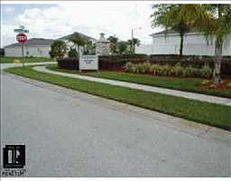 1st image of 31612 Loch Aline Dr