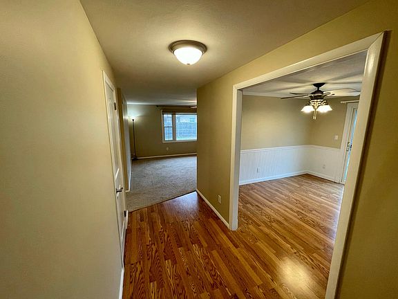 2nd image of 85 Waterford Dr