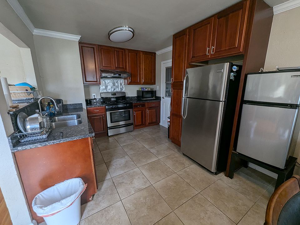1st image of 1200 S 54th St
