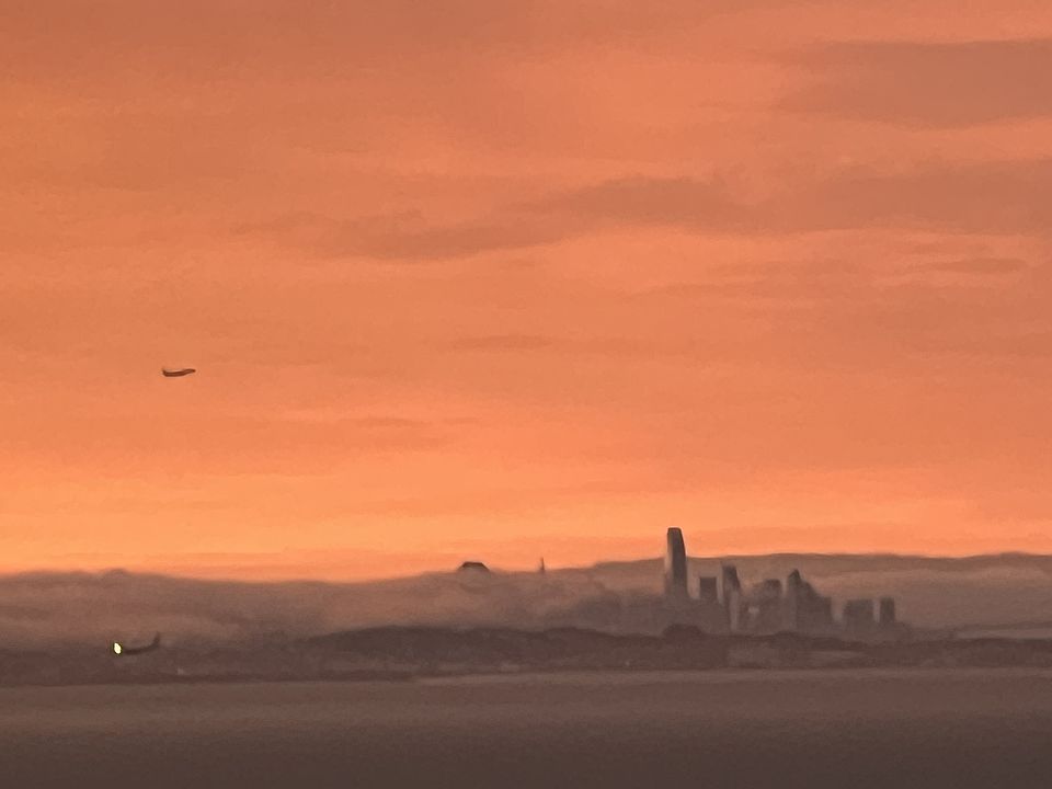 A view of San Francisco at sunrise!