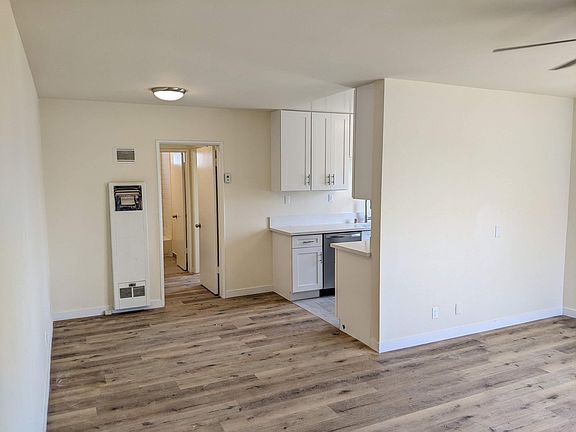 4th image of 1319 Masselin Ave APT 4