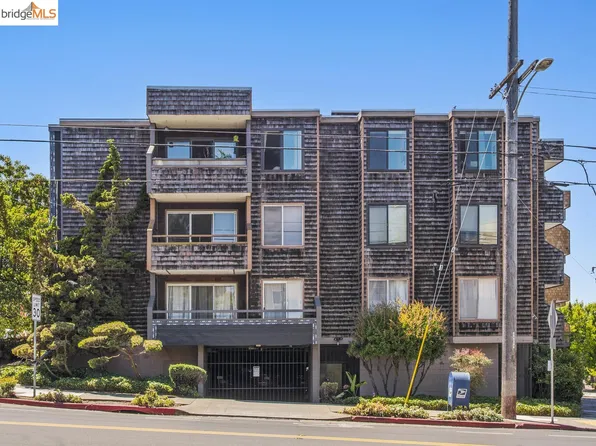 696 Athol Ave APT 304, Oakland, CA 94610