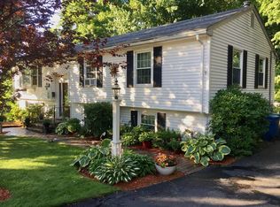11 Dale St, Lawrence, MA 01841