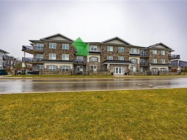 65 Haddington St #203, Caledonia, ON N3W 2N4