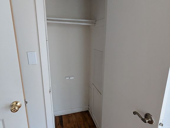 Closet in bedroom #1