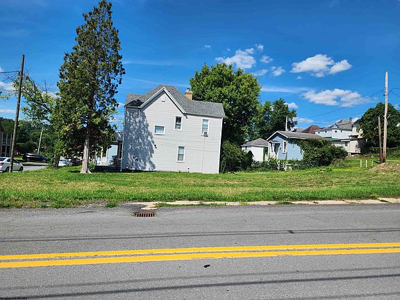 5th image of 609 7th St