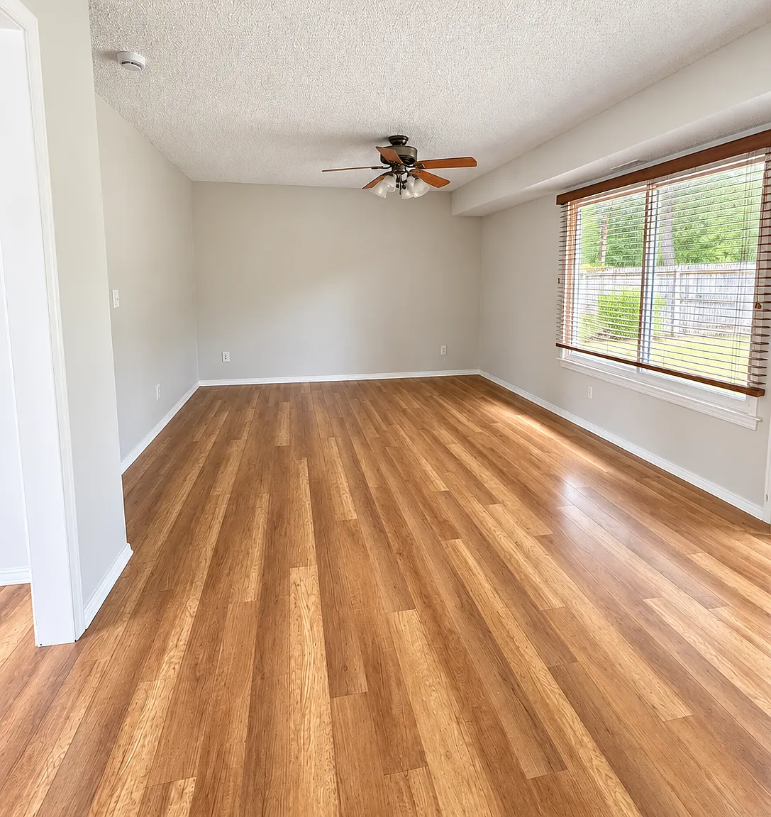 3 bed, $3,200 — Photo 4