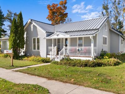 370 Young St, Cheboygan, MI, 49721