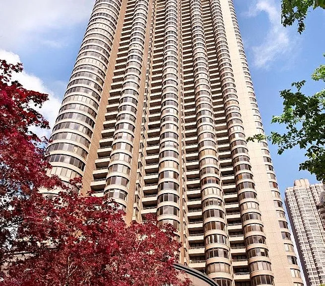 330 E 38th St #38M — Photo 9