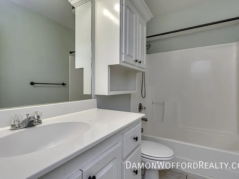 131 Hunters Row — Photo 35