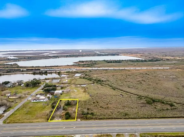 4811 Highway 6, Hitchcock, TX 77563