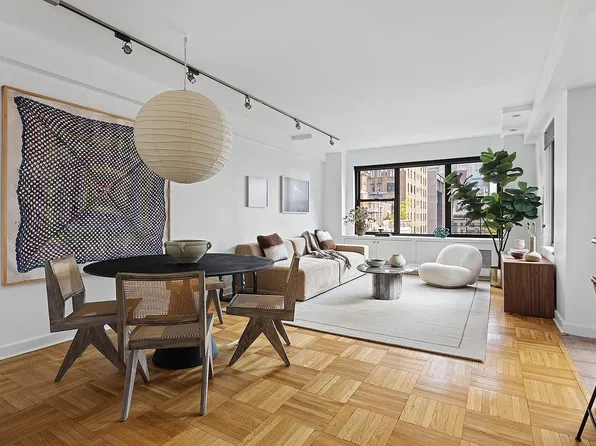 2 Tudor City Pl APT 10EN, New York, NY 10017