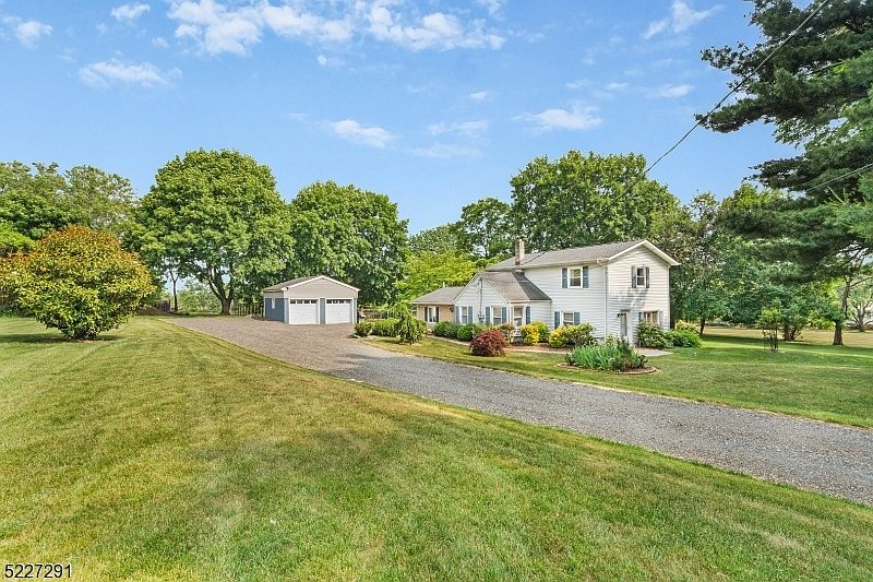 8 Ridge Rd, White House Station, NJ 08889 Zillow