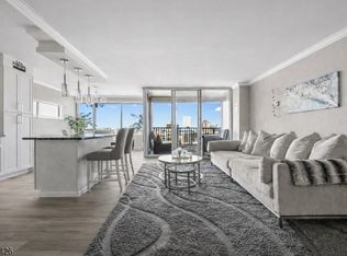 6 Horizon Rd APT 2809, Fort Lee, NJ 07024