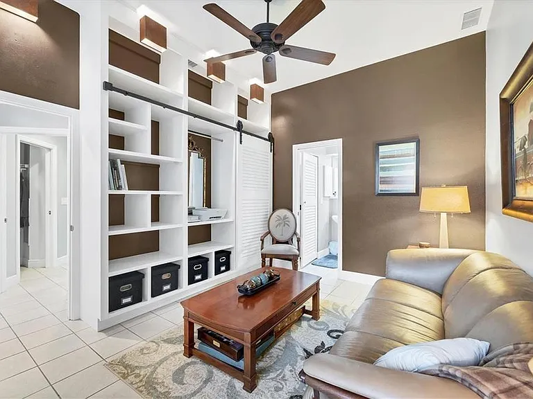 200 Cocoanut Ave #7 — Photo 7