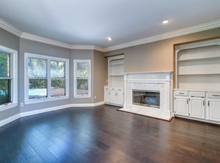 8498 Tallahassee Dr NE, Saint Petersburg, FL 33702
