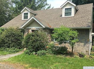 1 Lake Shore Dr, Copake, NY 12516