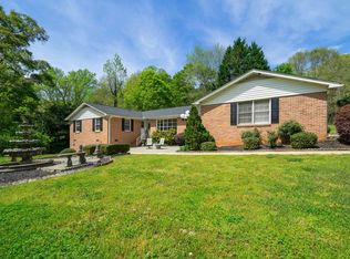 6 Burlwood Ct, Taylors, SC 29687