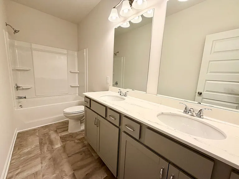 100 Rory Dr — Photo 12