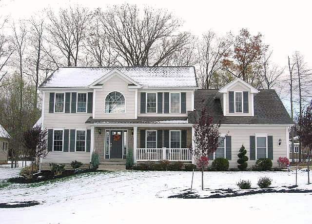 1st image of 1653 McCausland Dr