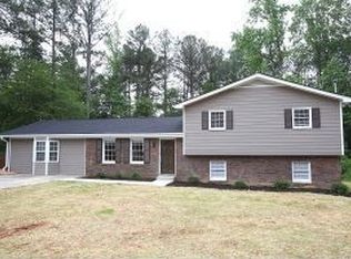 3145 Gus Robinson Rd, Powder Springs, GA 30127