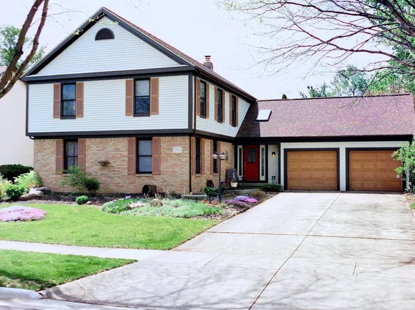 7203 Shady Nelms Dr, Dublin, OH 43017