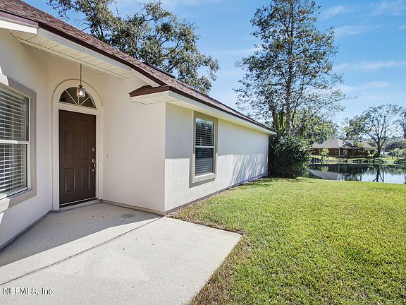 4th image of 1108 Summerchase Dr